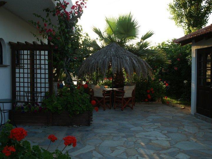 Dionisis Apartments Κουνόπετρα Δωμάτιο φωτογραφία